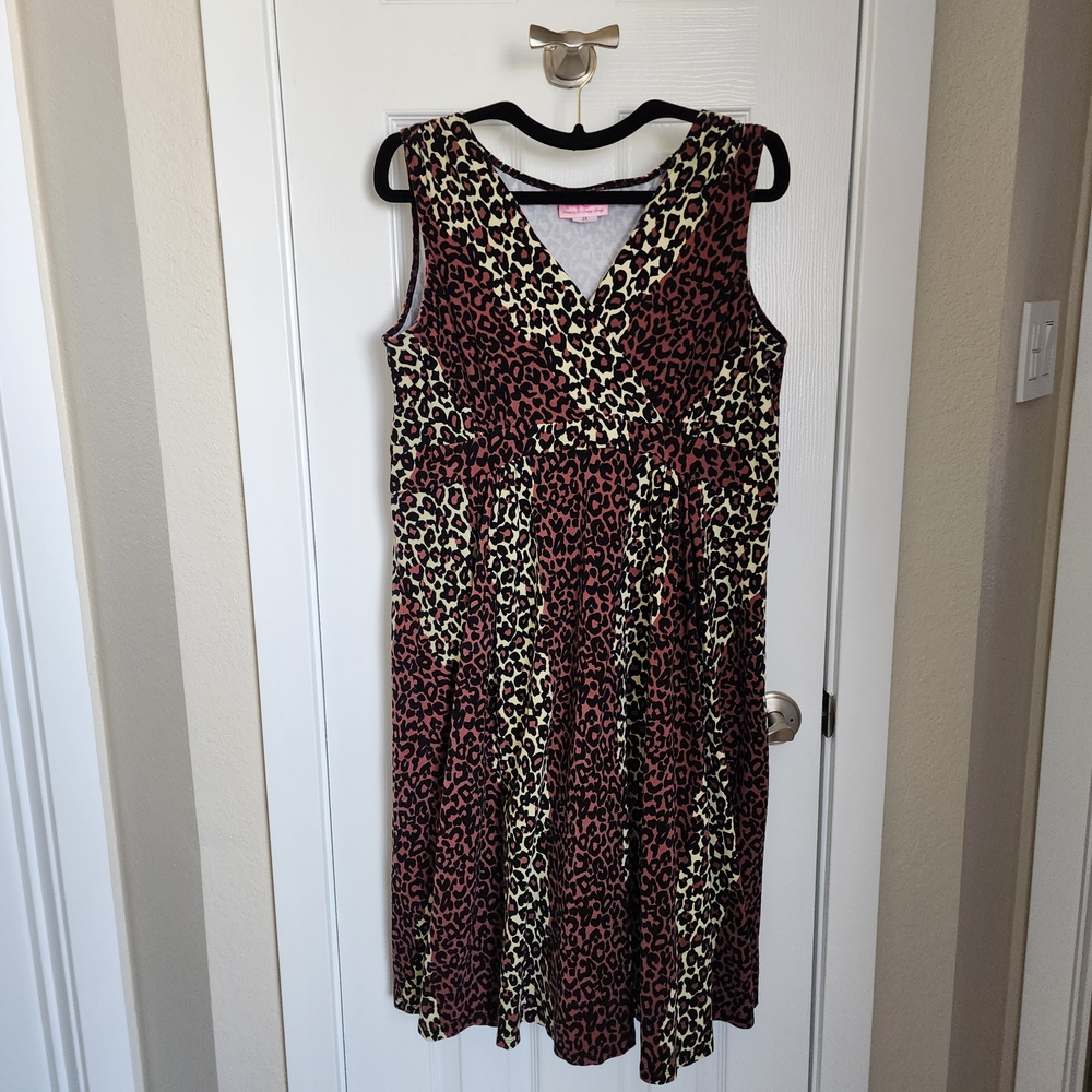 FREE SHIPPING BY 2 CDT! Scrumptious Cotton Knit Leopard Print Dress